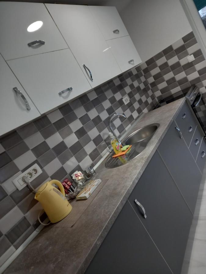 Apartment Centar Of City Мостар Экстерьер фото