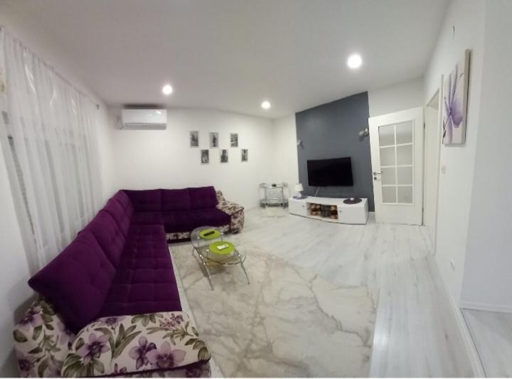 Apartment Centar Of City Мостар Экстерьер фото