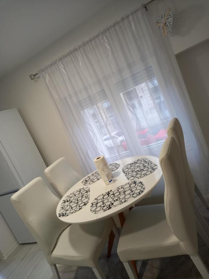 Apartment Centar Of City Мостар Экстерьер фото