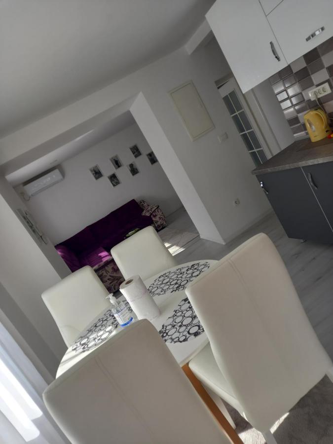 Apartment Centar Of City Мостар Экстерьер фото